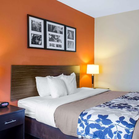 Sleep Inn & Suites East Chase Монтгомери Экстерьер фото