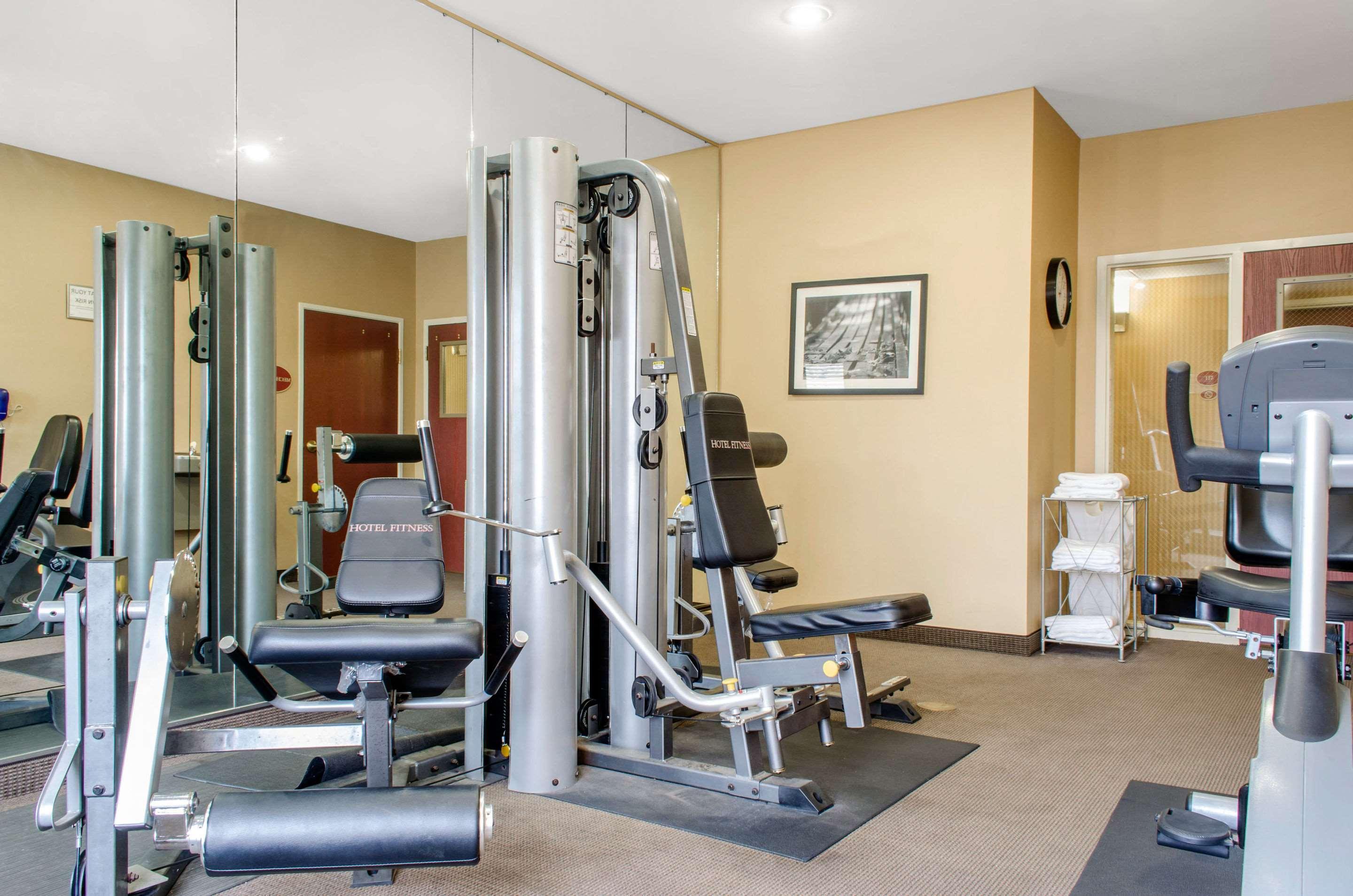 Sleep Inn & Suites East Chase Монтгомери Экстерьер фото