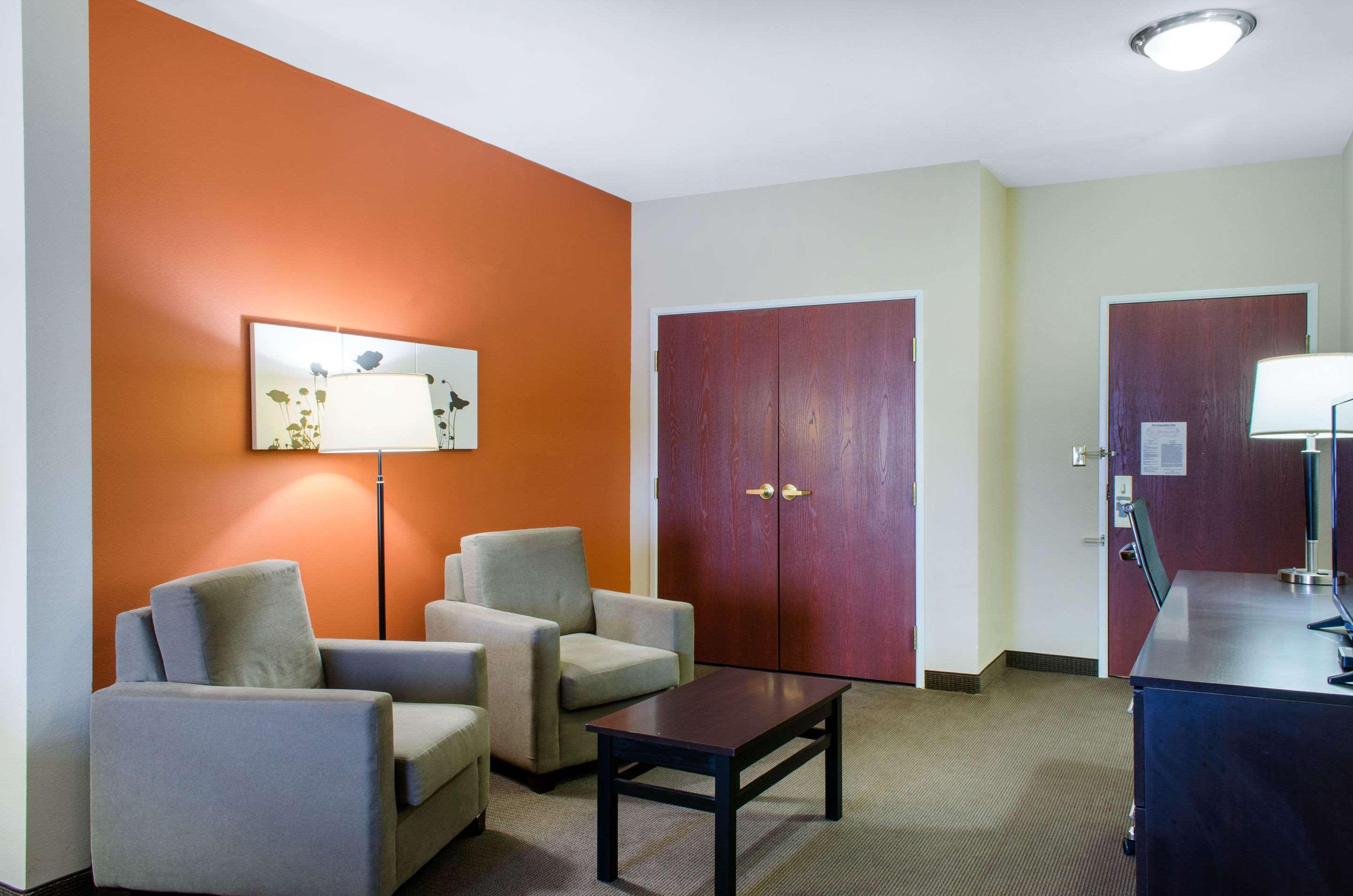 Sleep Inn & Suites East Chase Монтгомери Экстерьер фото