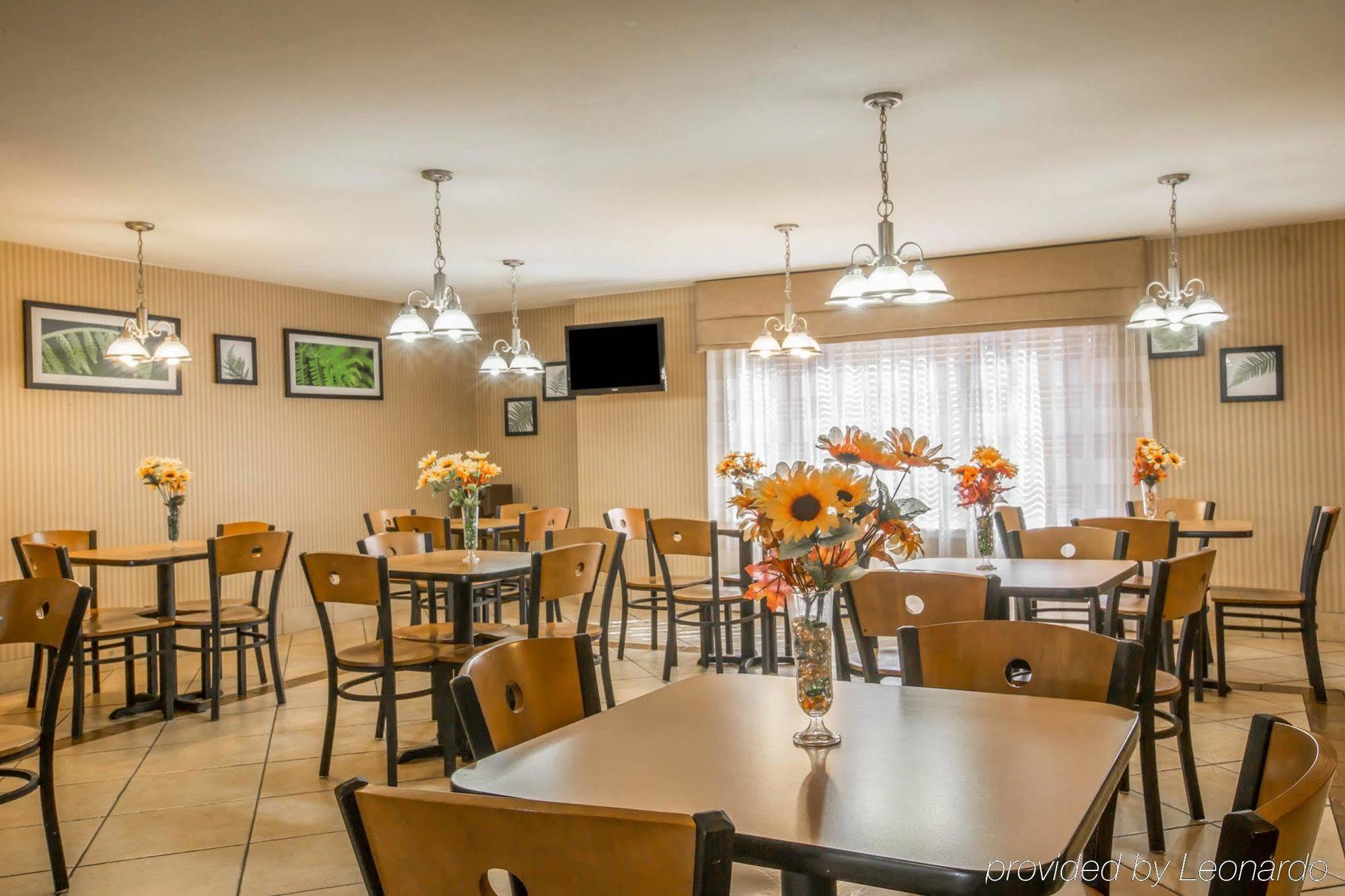 Sleep Inn & Suites East Chase Монтгомери Экстерьер фото