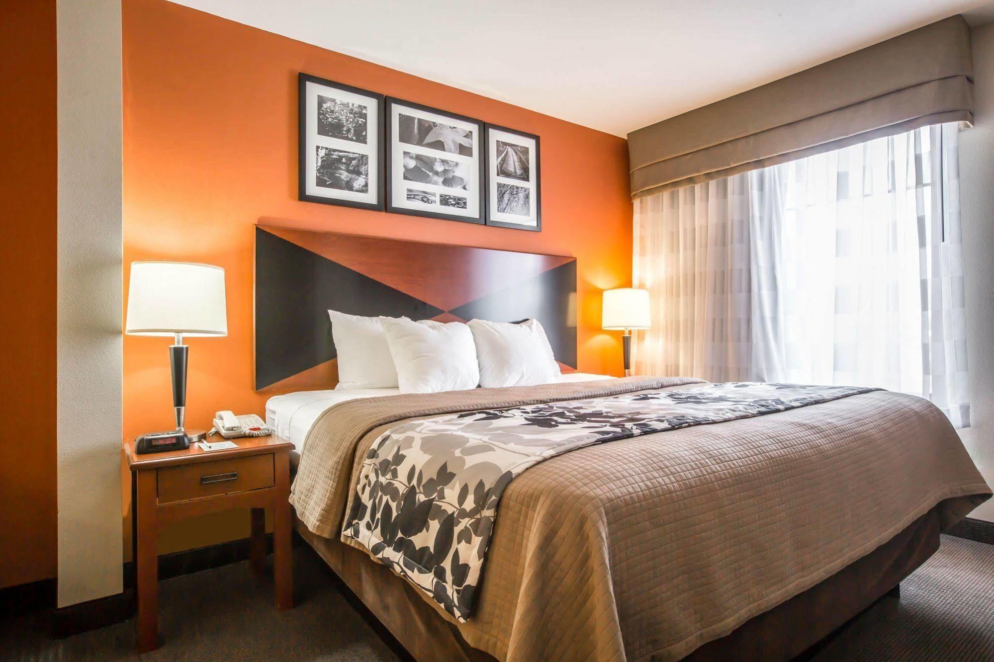 Sleep Inn & Suites East Chase Монтгомери Экстерьер фото